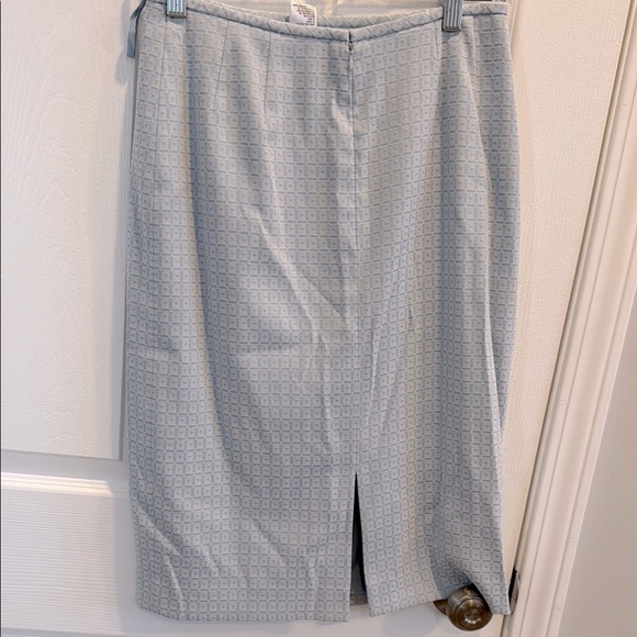 Tahari 4 Pale Blue Pencil Skirt - Picture 8 of 11